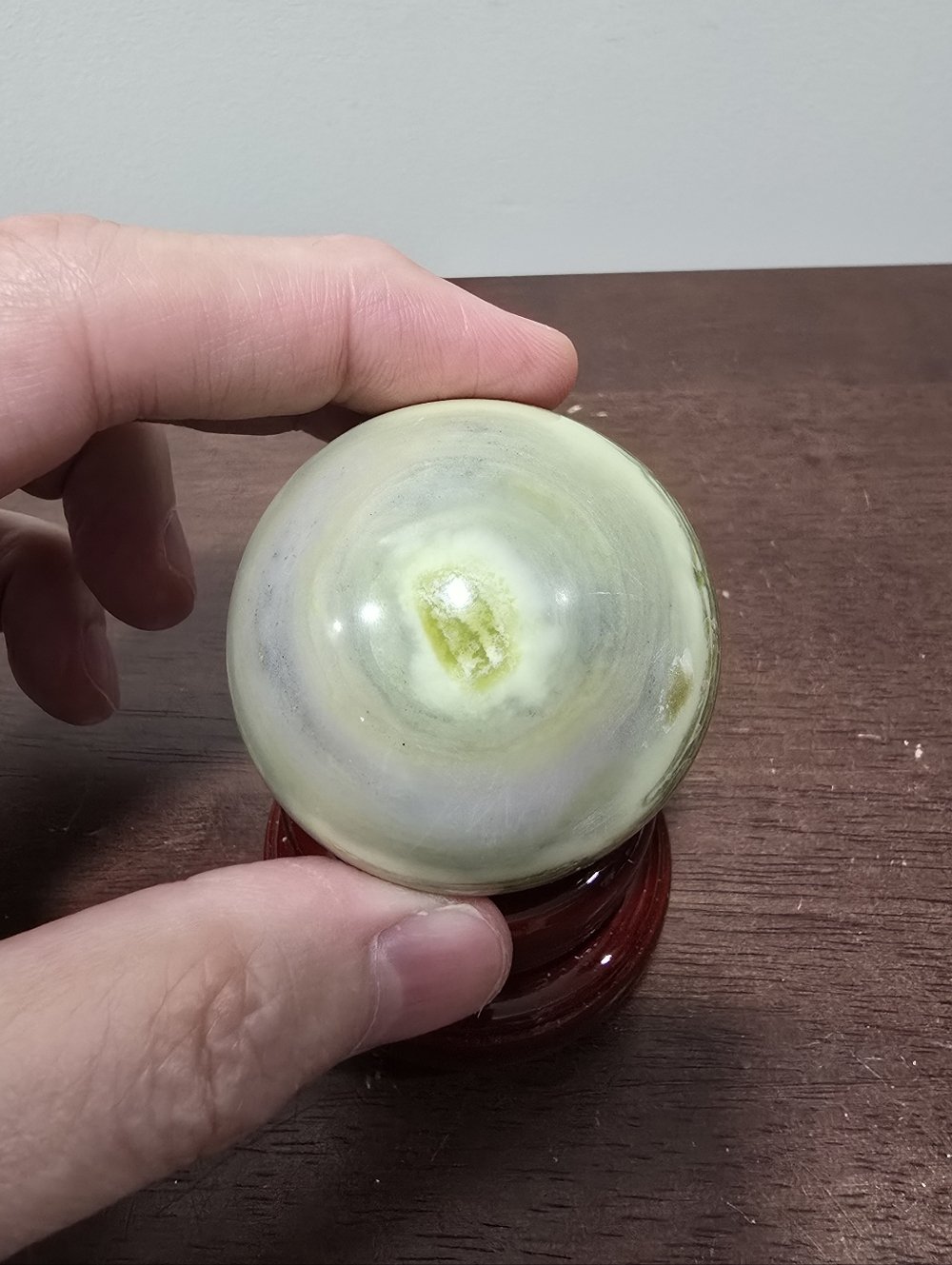 Infinite Stone Crystal Sphere 50 mm - Picture 8 of 9